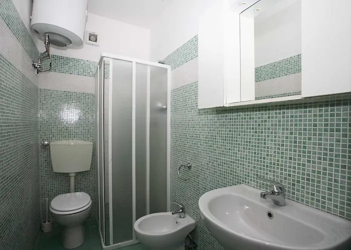 펜션 Solarium/piscina 비비오네