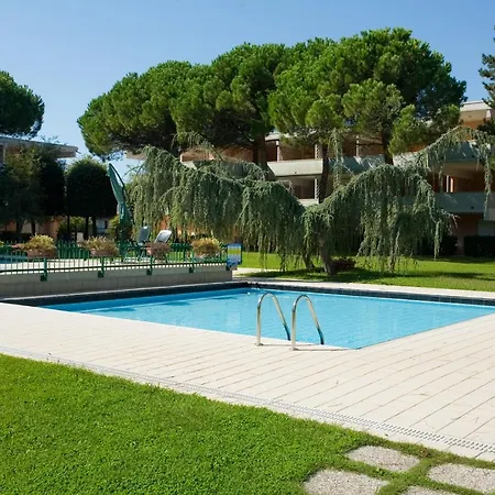 Solarium/piscina Nyaraló Bibione